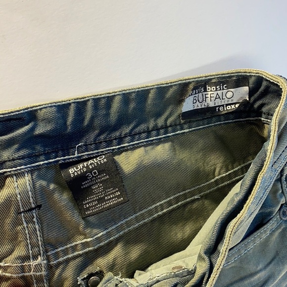 White Buffalo jeans - Picture 6 of 7